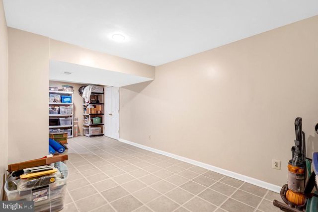 4217 SCOTLAND RD, Alexandria, VA 22309