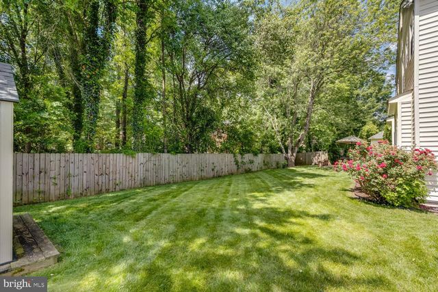 4217 SCOTLAND RD, Alexandria, VA 22309