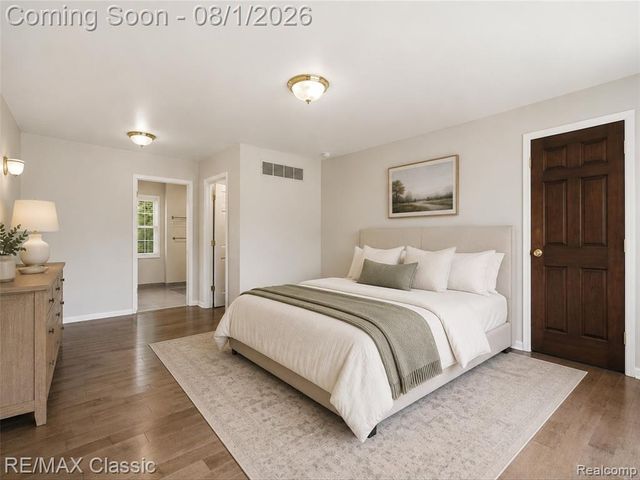 49770 7 Mile Road, Northville, MI 48167