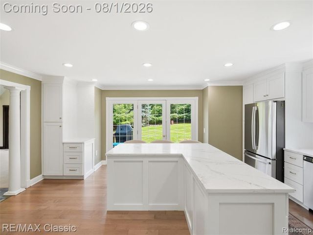 49770 7 Mile Road, Northville, MI 48167