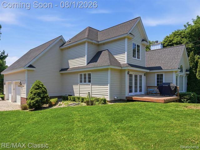49770 7 Mile Road, Northville, MI 48167