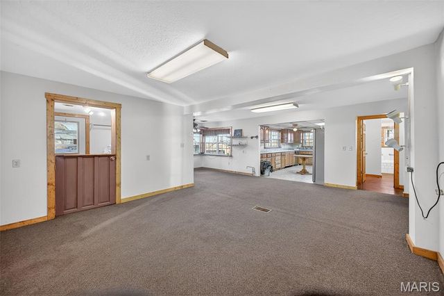 29325 Highway O, Lebanon, MO 65536