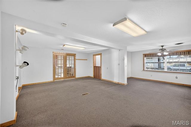 29325 Highway O, Lebanon, MO 65536