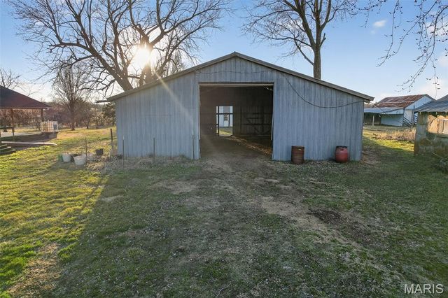 29325 Highway O, Lebanon, MO 65536