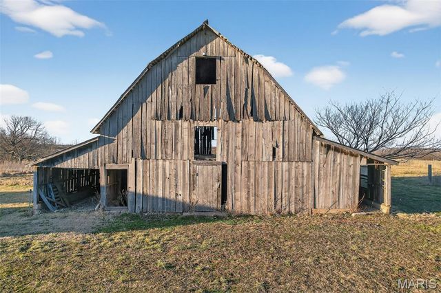 29325 Highway O, Lebanon, MO 65536