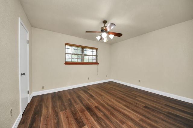 8407 Kirchner Road, Manvel, TX 77578