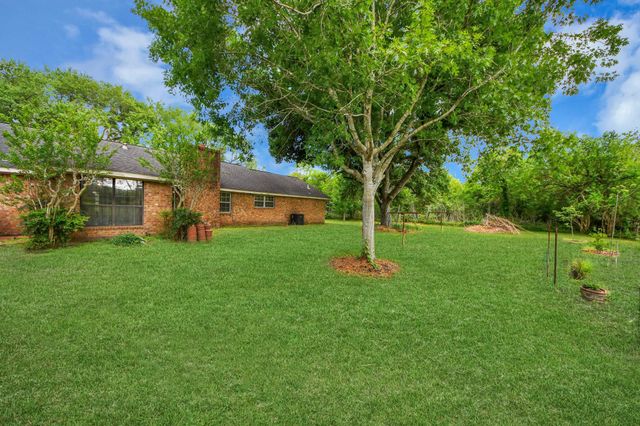 8407 Kirchner Road, Manvel, TX 77578