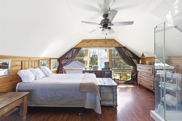 11971 S Hildebrandt Road, Sawyer, MI 49125