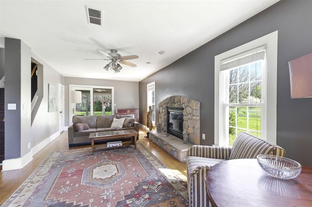 11971 S Hildebrandt Road, Sawyer, MI 49125