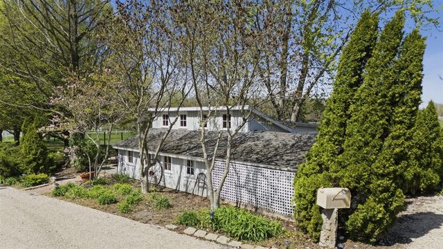 11971 S Hildebrandt Road, Sawyer, MI 49125