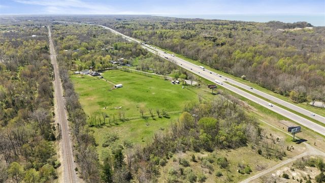 11971 S Hildebrandt Road, Sawyer, MI 49125