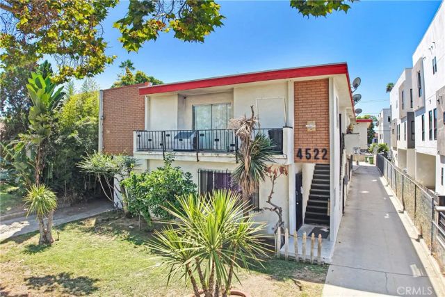 4522 St Charles Place, Los Angeles, CA 90019