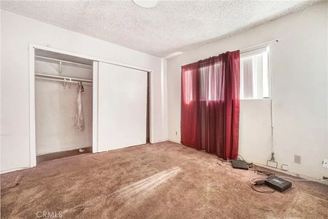 4522 St Charles Place, Los Angeles, CA 90019