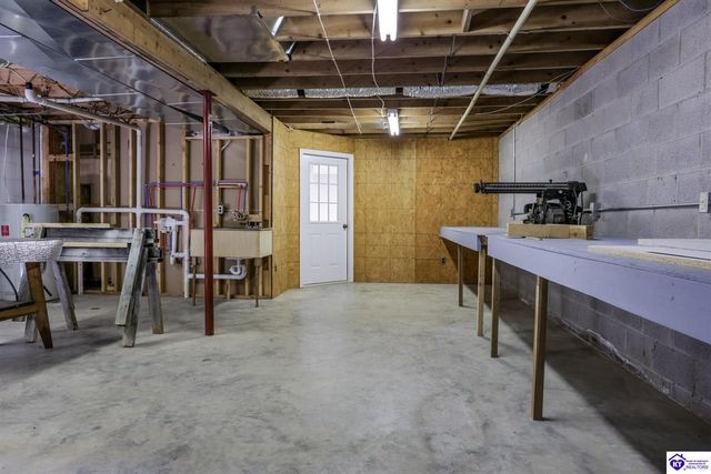 2811 Slack Road, Hodgenville, KY 42748