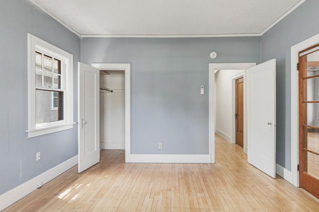 1301 10th Street S, Fargo, ND 58103