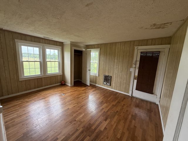 3855 Sylvia Rd, Dickson, TN 37055