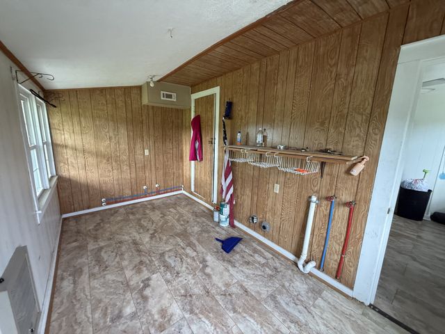 3855 Sylvia Rd, Dickson, TN 37055