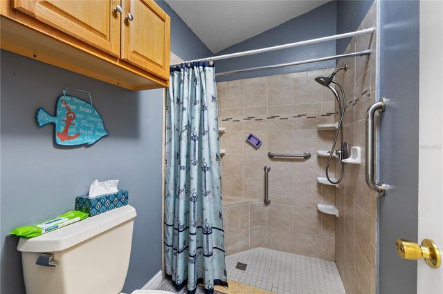 2104 WINSLOW DRIVE, Orlando, FL 32812