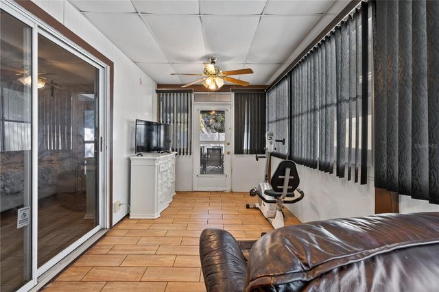 2104 WINSLOW DRIVE, Orlando, FL 32812