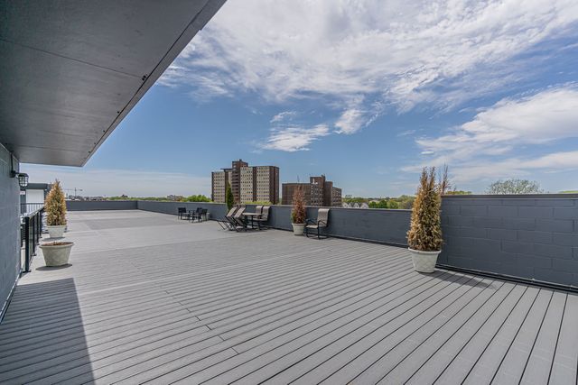 4149 S Cottage Grove Avenue 410, Chicago, IL 60653