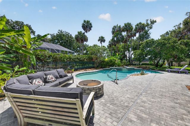6315 PALMAS BAY CIRCLE, Port Orange, FL 32127