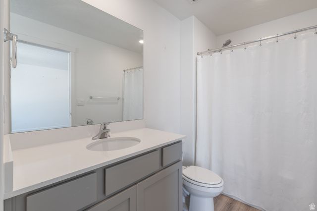 8711 W ADDIE DR, Magna, UT 84044