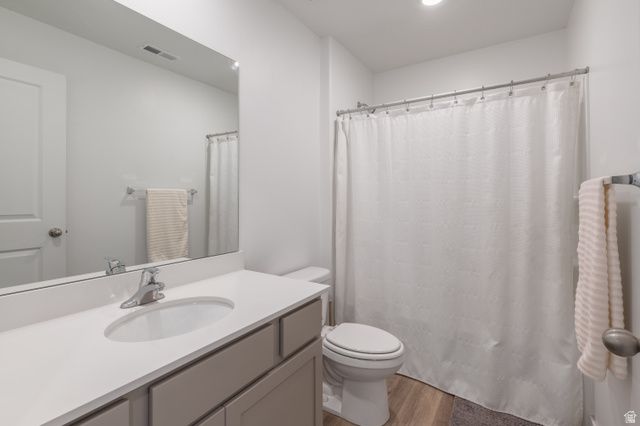 8711 W ADDIE DR, Magna, UT 84044