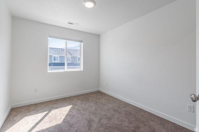 8711 W ADDIE DR, Magna, UT 84044