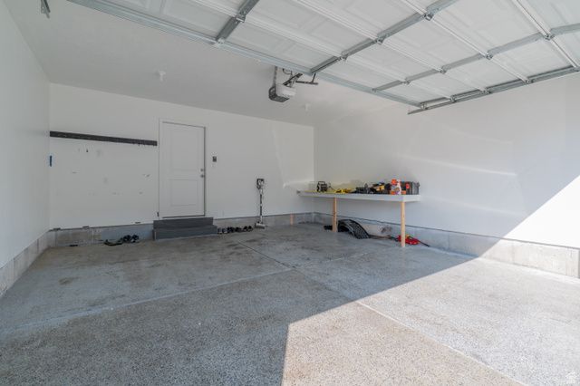 8711 W ADDIE DR, Magna, UT 84044