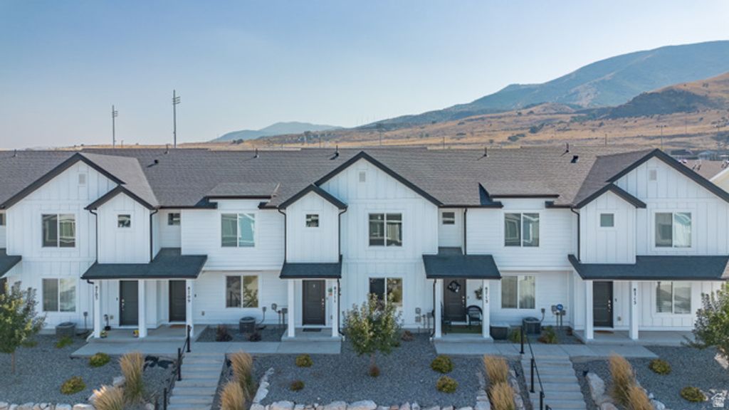 8711 W ADDIE DR, Magna, UT 84044 — photo 4