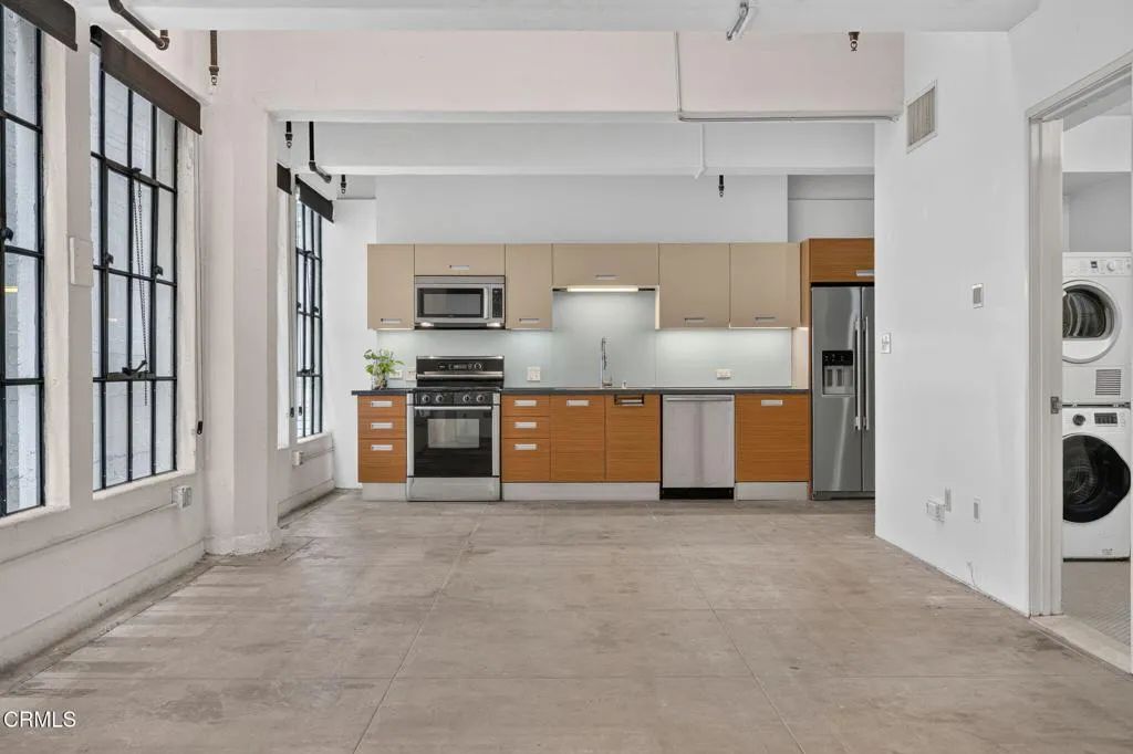 746 S Los Angeles Street 809, Los Angeles, CA 90014