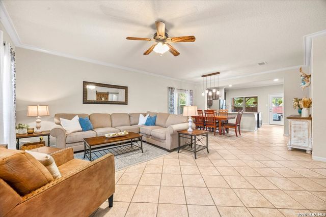805 MADISON AVE, New Braunfels, TX 78130