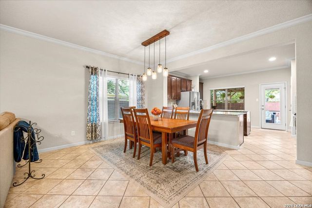 805 MADISON AVE, New Braunfels, TX 78130