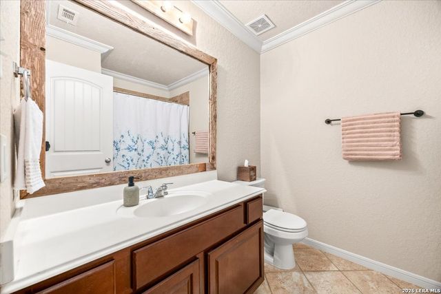 805 MADISON AVE, New Braunfels, TX 78130