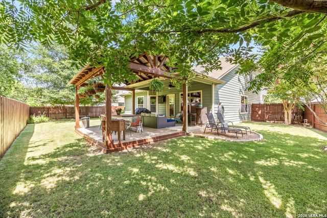805 MADISON AVE, New Braunfels, TX 78130