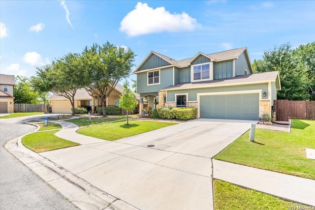 805 MADISON AVE, New Braunfels, TX 78130