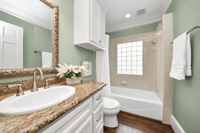 811 W Melwood Street, Houston, TX 77009