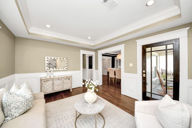 811 W Melwood Street, Houston, TX 77009