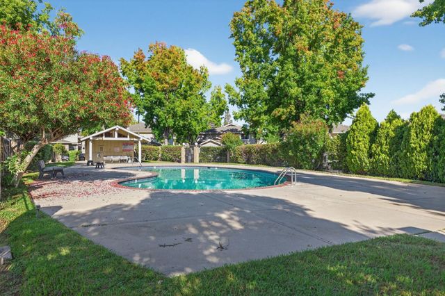 2303 Saidel Drive 4, San Jose, CA 95124