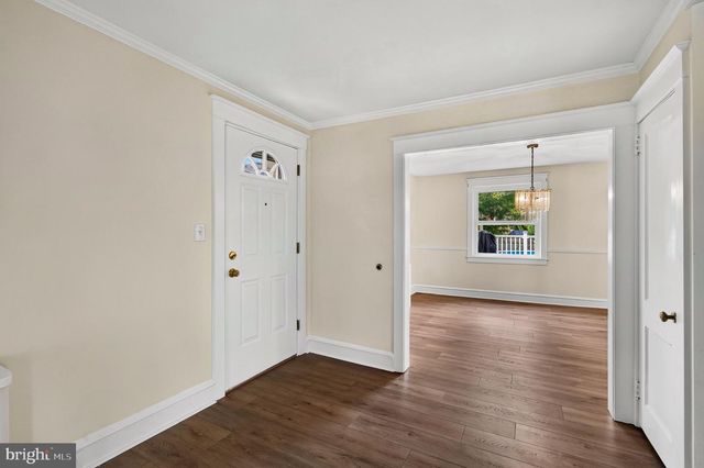 714 LINDALE AVE, Drexel Hill, PA 19026