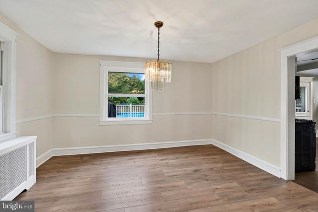 714 LINDALE AVE, Drexel Hill, PA 19026