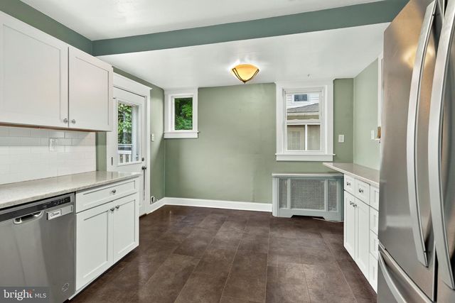 714 LINDALE AVE, Drexel Hill, PA 19026