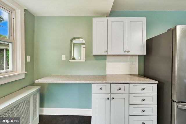 714 LINDALE AVE, Drexel Hill, PA 19026