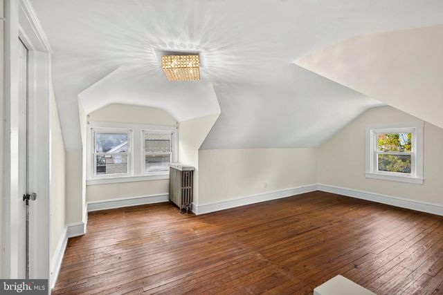 714 LINDALE AVE, Drexel Hill, PA 19026