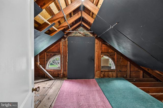 714 LINDALE AVE, Drexel Hill, PA 19026
