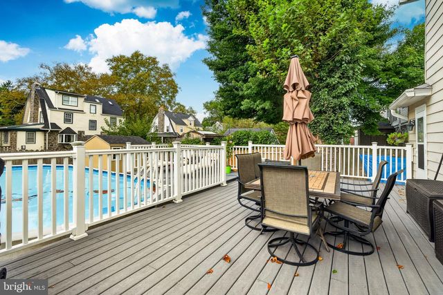714 LINDALE AVE, Drexel Hill, PA 19026