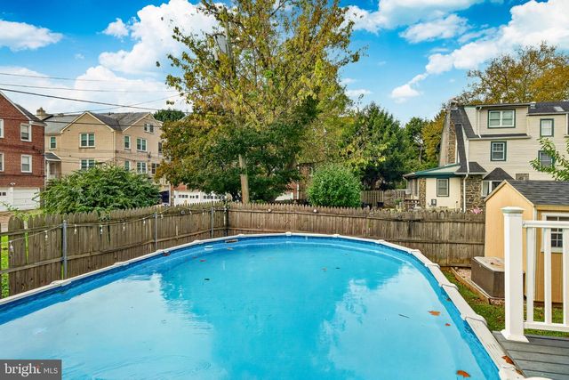 714 LINDALE AVE, Drexel Hill, PA 19026