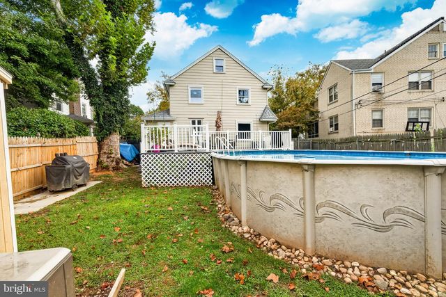 714 LINDALE AVE, Drexel Hill, PA 19026