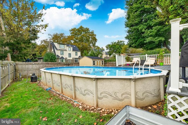 714 LINDALE AVE, Drexel Hill, PA 19026