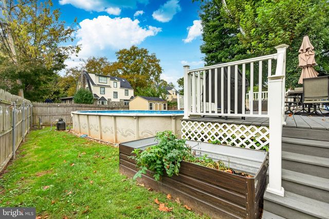 714 LINDALE AVE, Drexel Hill, PA 19026